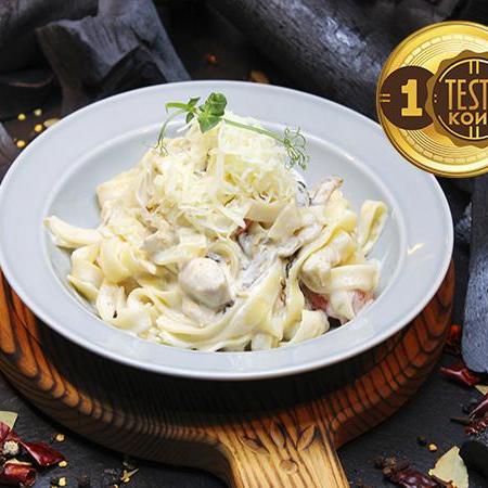 ПАСТА ФЕТУЧИНИ С ЦЫПЛЕНКОМ И ГРИБАМИ