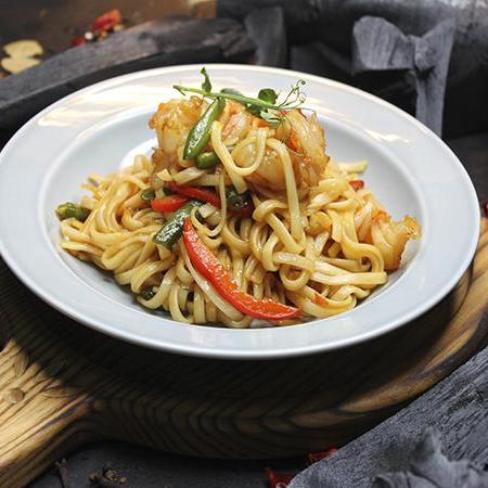 WOK ЛАПША С КРЕВЕТКАМИ